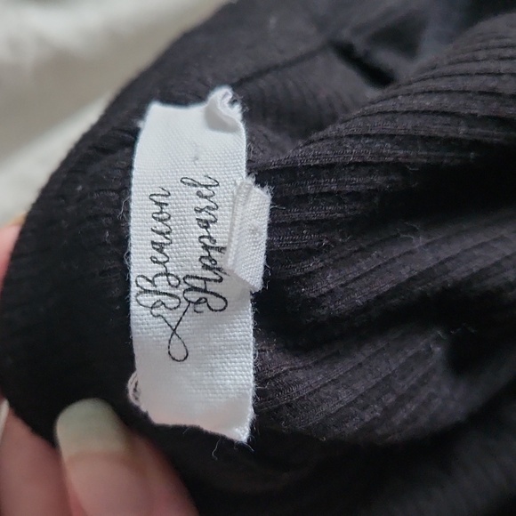 S Black Beacon Apparel Button Up - Picture 3 of 4